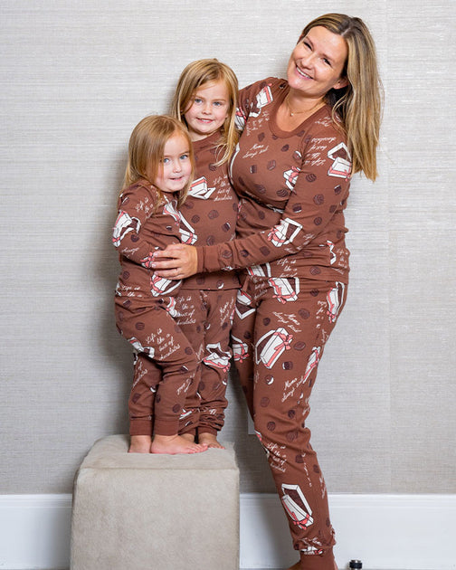 Family Pajamas – Landry's Inc.