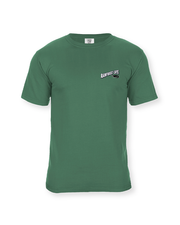 A green short-sleeved t-shirt with the ‘RAINFOREST CAFE’ logo printed on the upper right chest area. Underneath it, two gators in a black color.