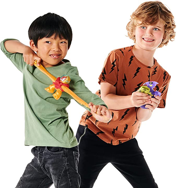 2 boys playing with each figurine.